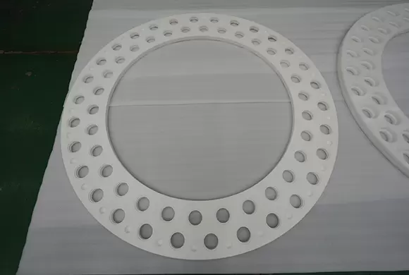 Pièces non métalliques de précision pour machines hautes performances